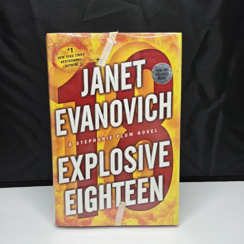 Explosive Eighteen Janet Evanovich Hardcover Stephanie Plum Ex-Library